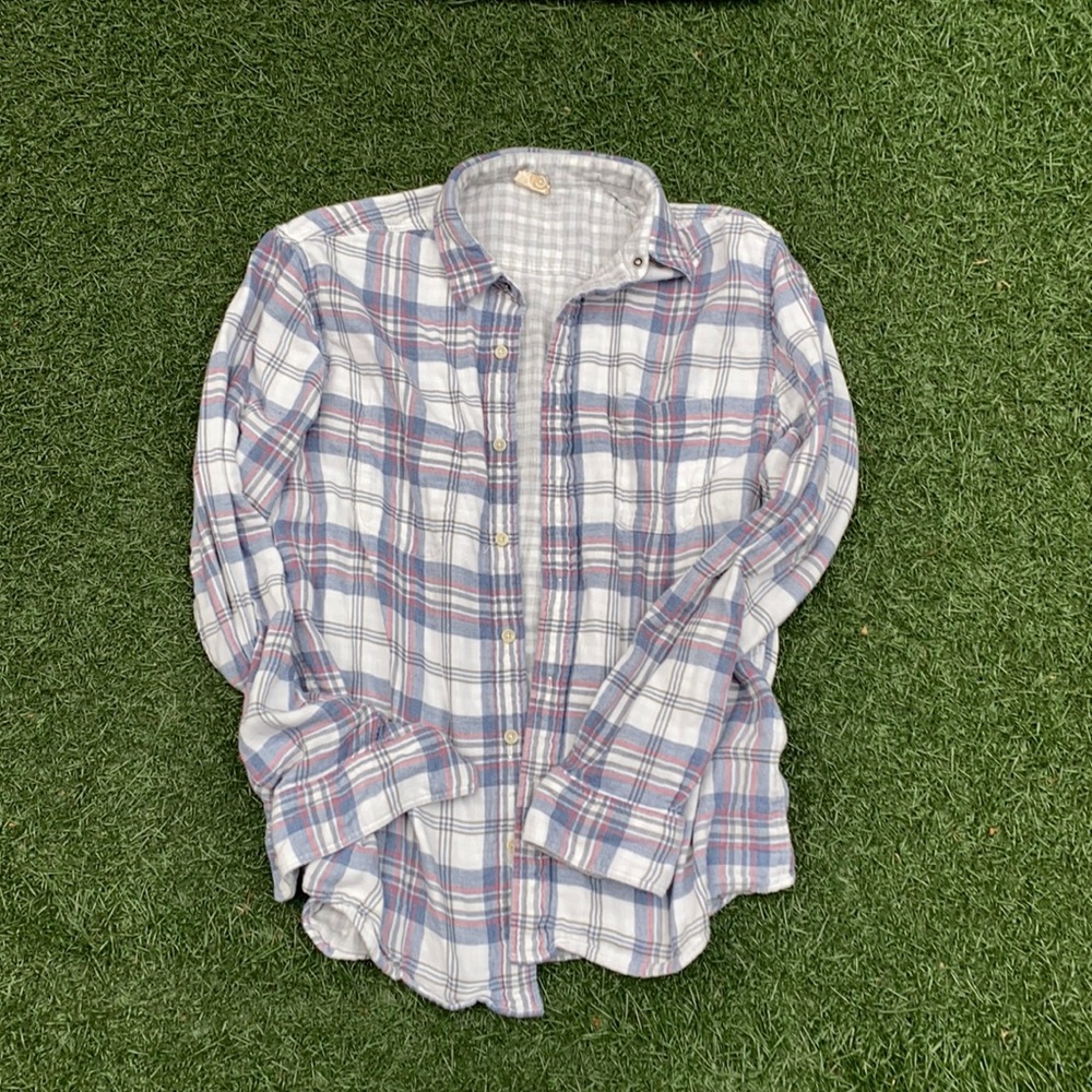 Fatherty reversible button down